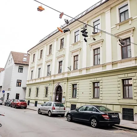 K3 Park Apartment Ljubljana